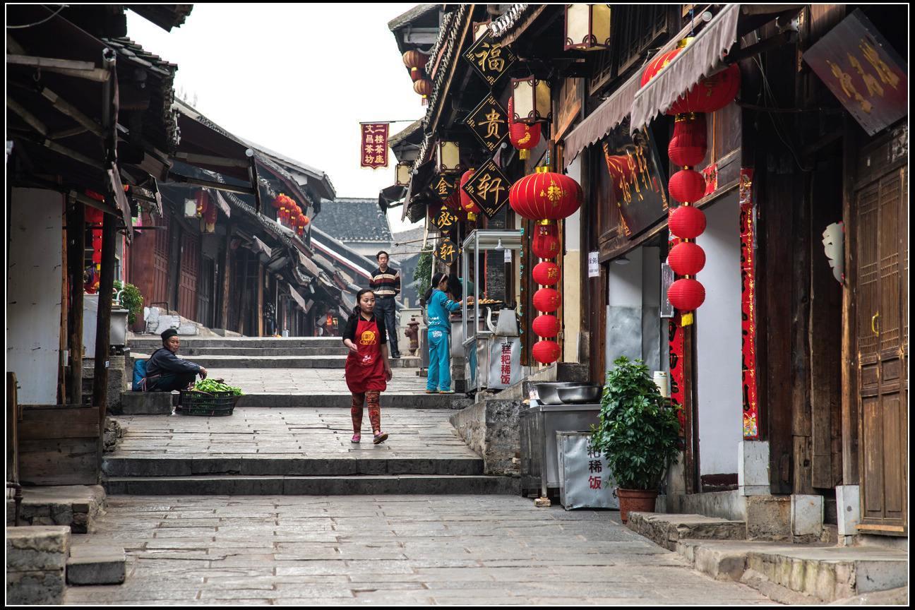 戒奶期间宝宝离开妈妈就哭，该怎么戒奶？游戏画面